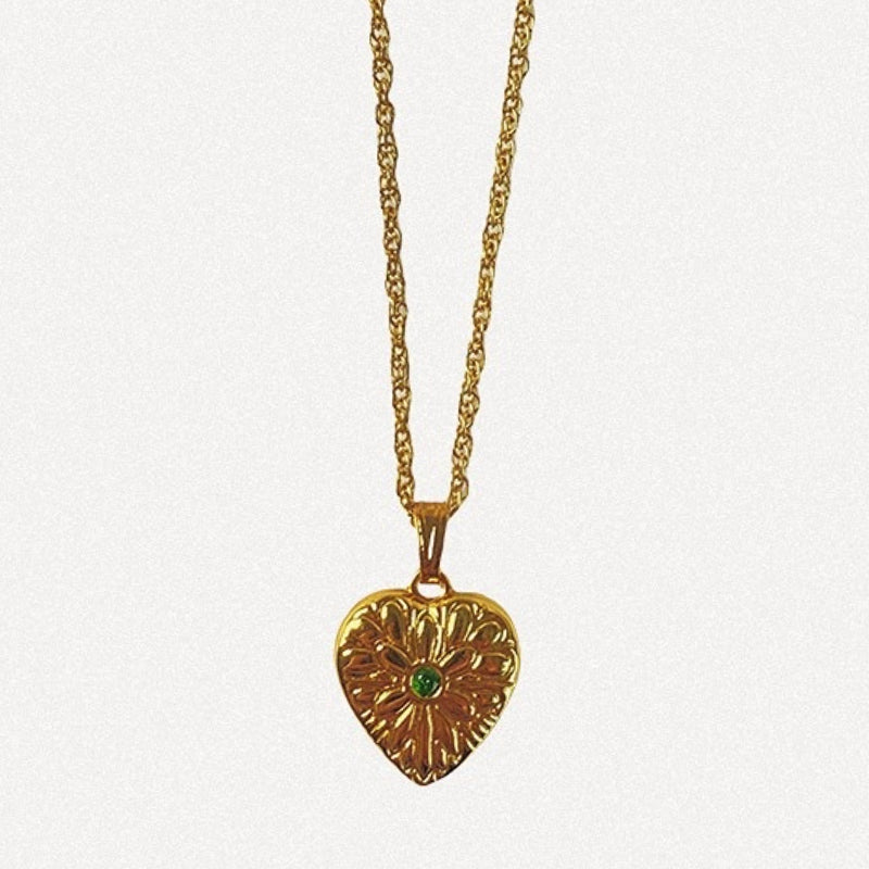 Vintage Heart Pendant Necklace