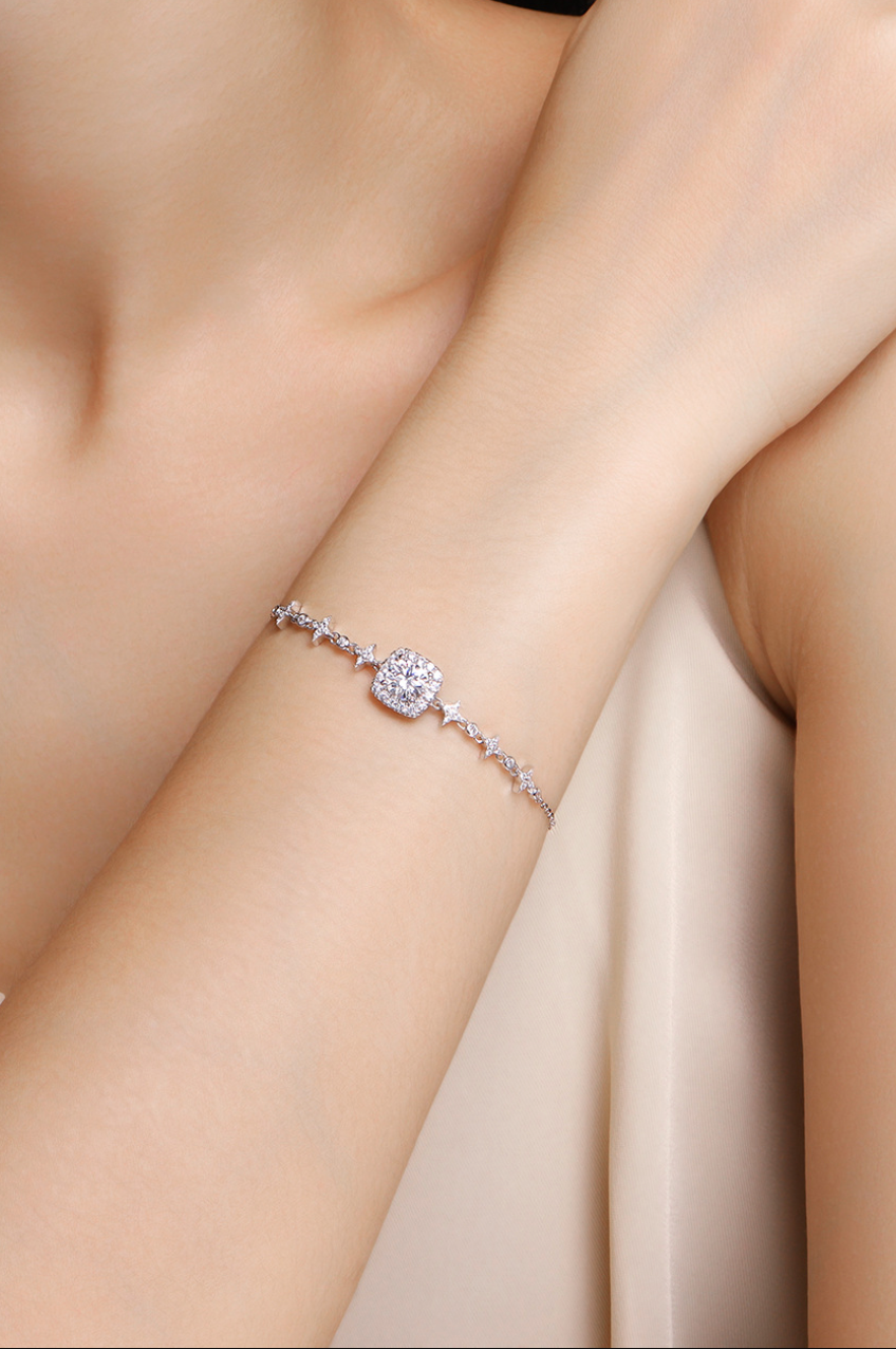 Starry Halo Moissanite Bracelet