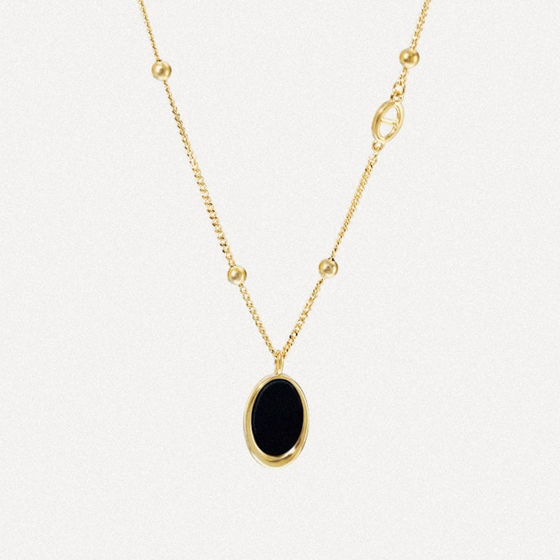 Black Oval Pendant Necklace