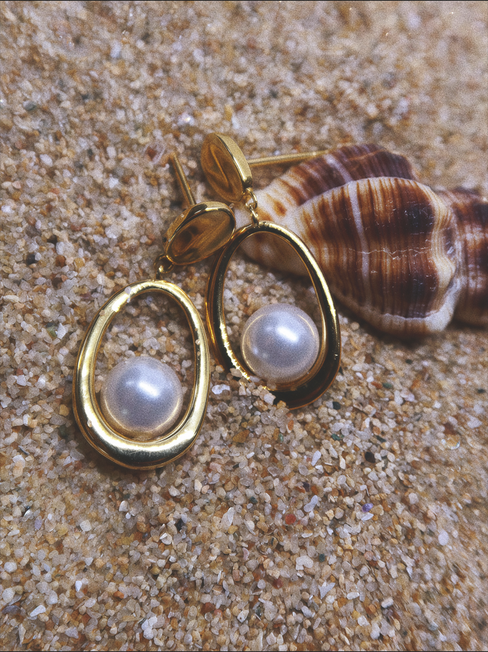 Pearl Oval Drop Earrings