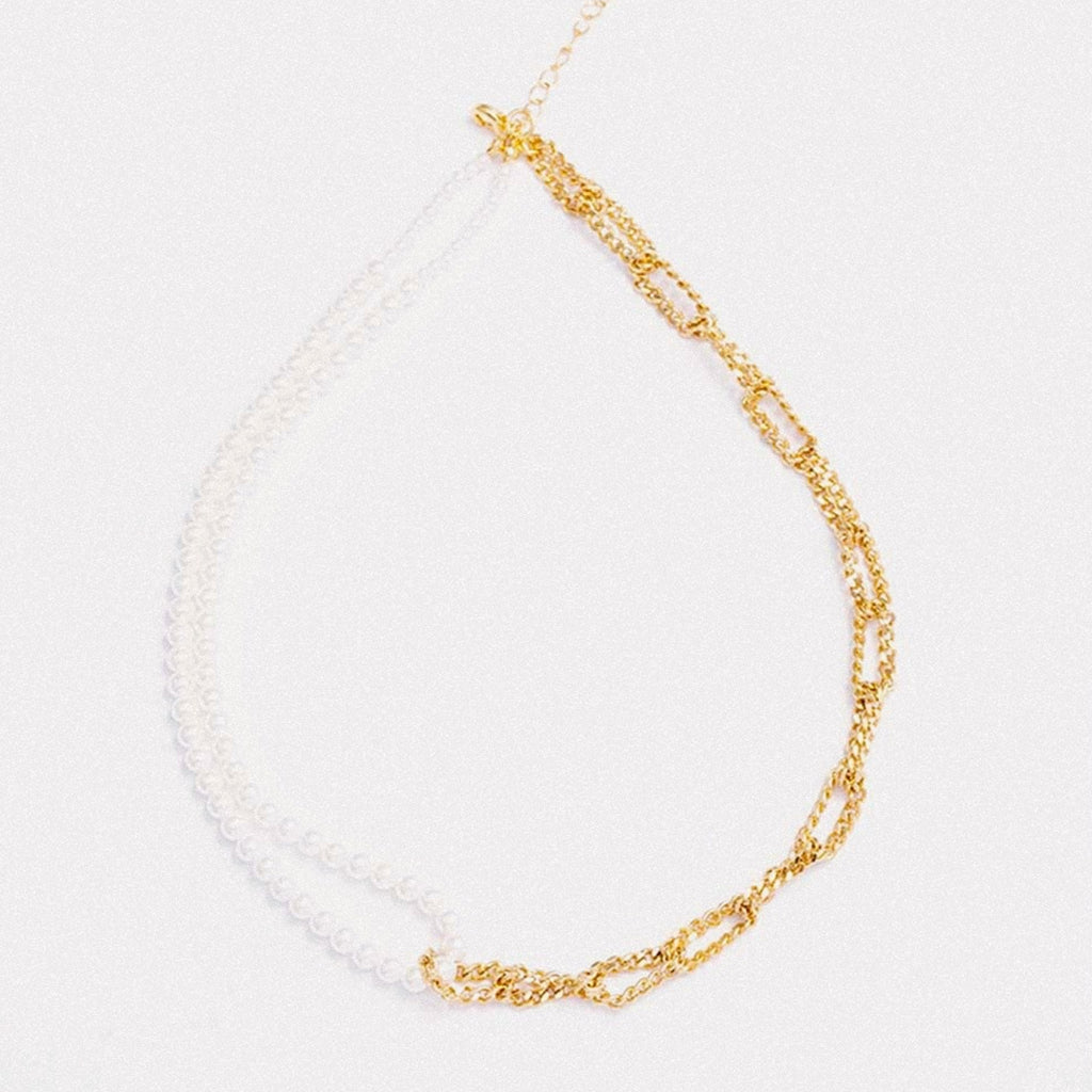 Pearl Clash Chain Necklace