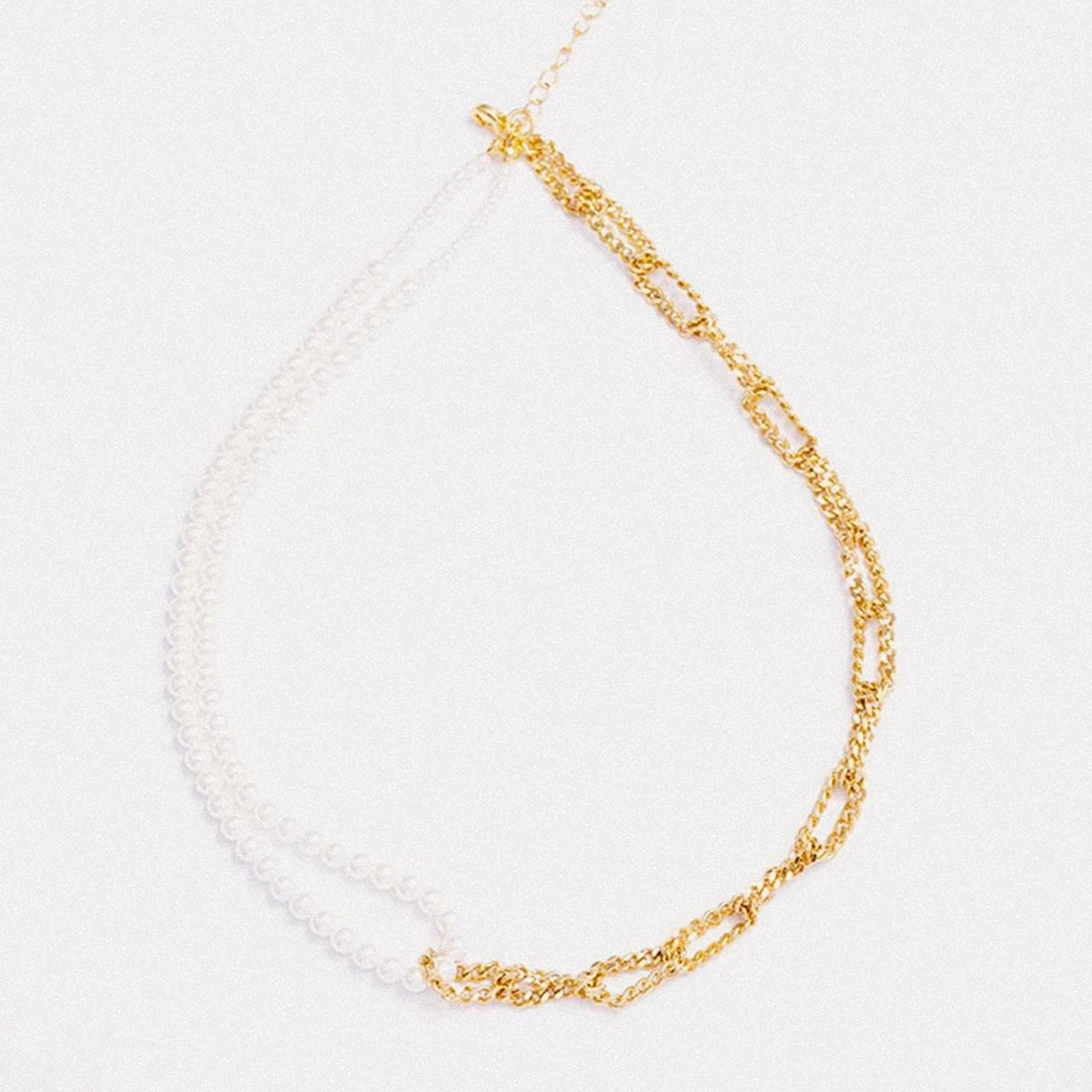 Pearl Clash Chain Necklace