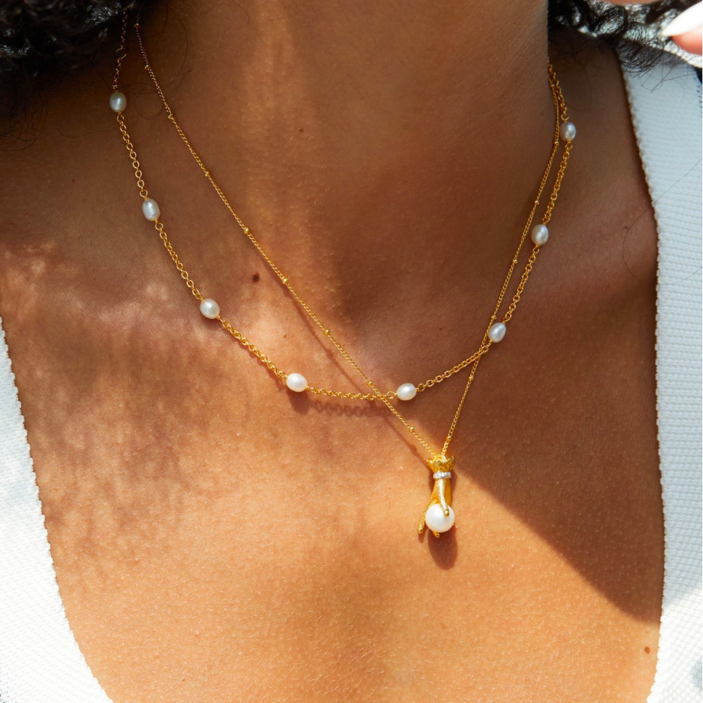 Pearl Embrace Pendant Necklace